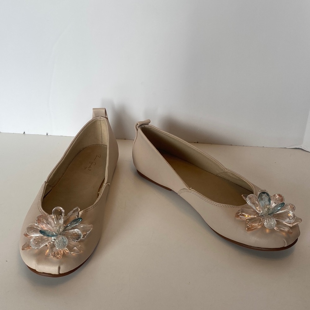 Zara Girls Pale Pink Flats with Crystal Embellished Toe (Size 3.5)
